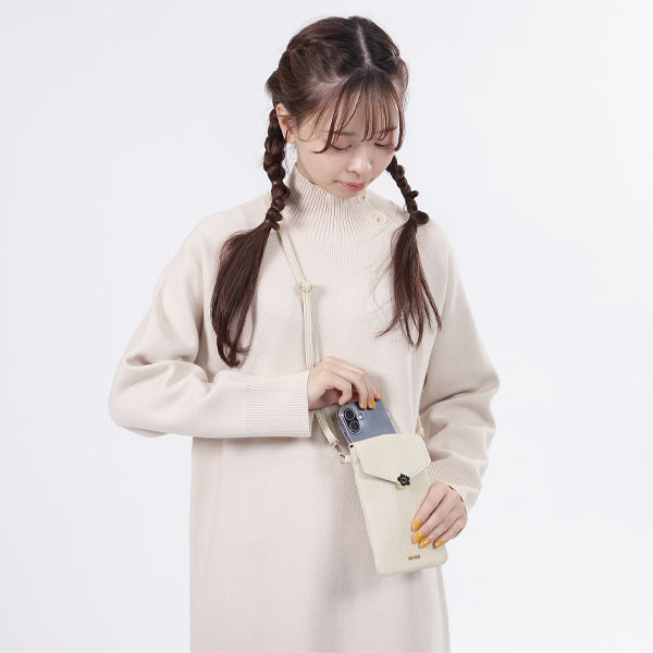 エポデイジーエンベロープ モバイルショルダー(アイボリー)