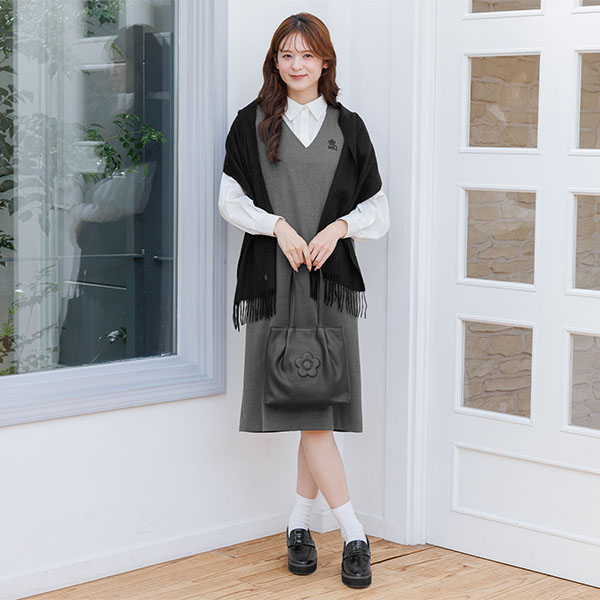 イタリアンレザーデイジー トート（ブラック）