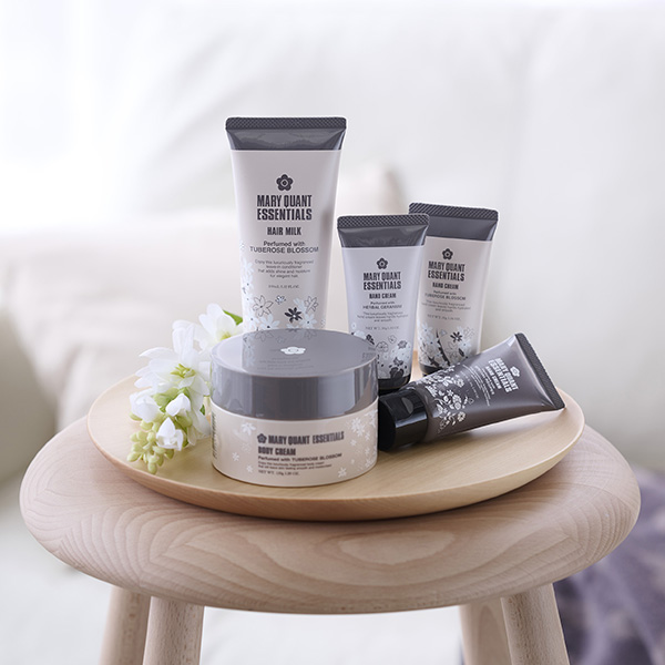 エッセンシャルボディクリーム