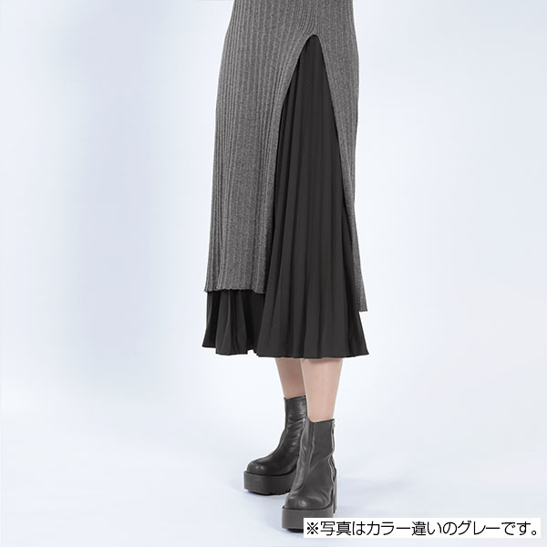 ワンポイントロングスリット ワンピース（ブラック）