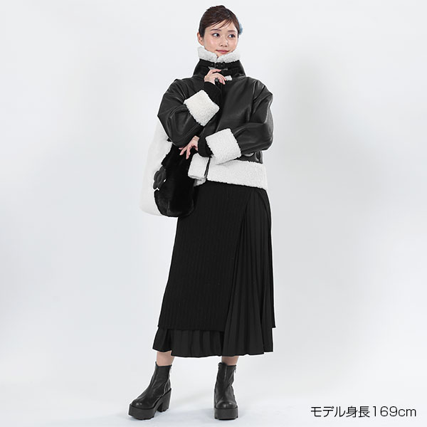 ワンポイントロングスリット ワンピース（ブラック）