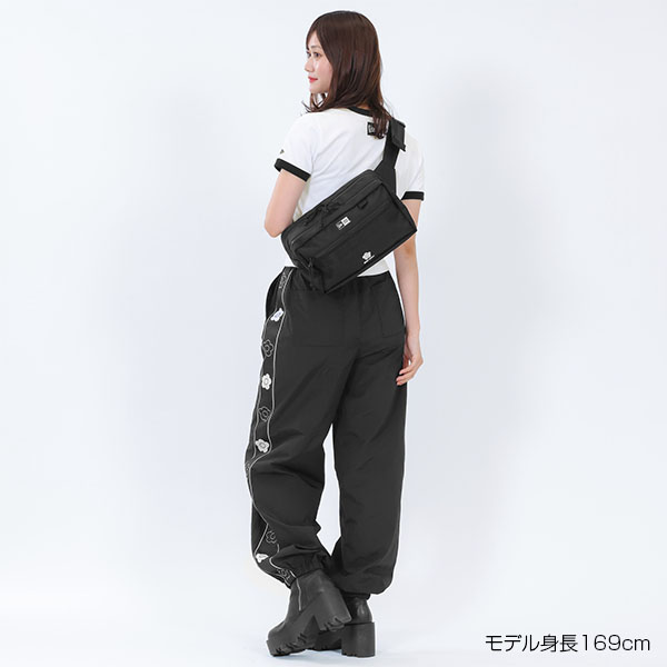 NEW ERA(R) × MARY QUANT Tシャツ（ホワイト）