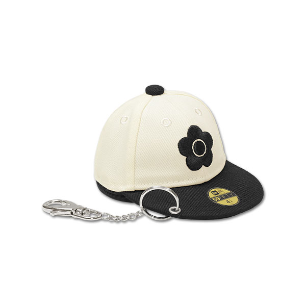 NEW ERA(R) × MARY QUANT BIGデイジー ダイカットポーチ（ブラックＸホワイト）