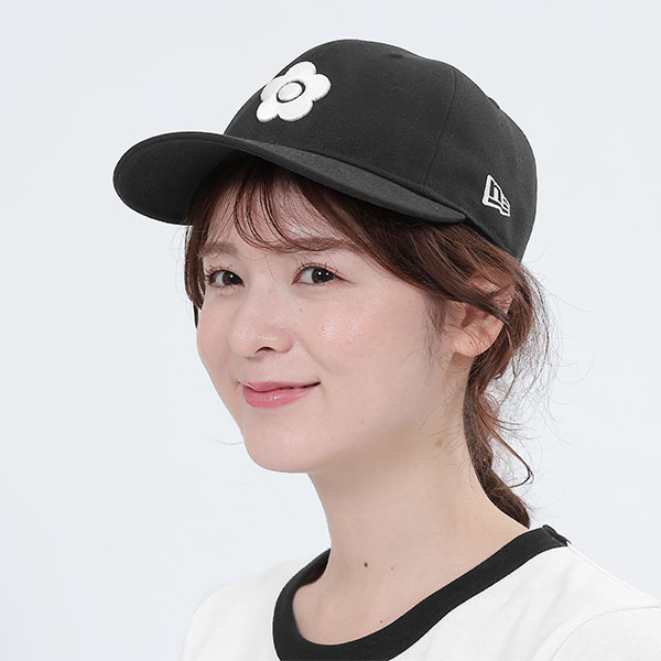 NEW ERA(R) × MARY QUANT BIGデイジー キャップ（ブラック）