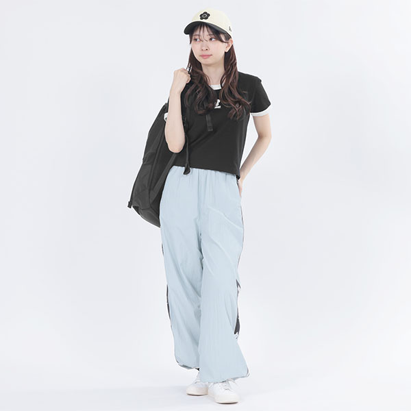 NEW ERA(R) × MARY QUANT BIGデイジー キャップ（ブラックＸホワイト）