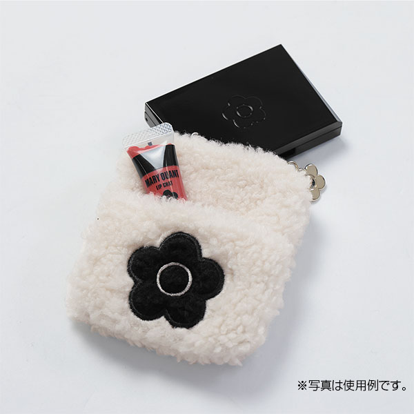 デイジーボア フラットポケットポーチミニ(アイボリー)