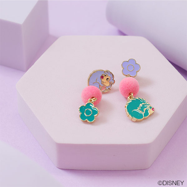 ハリネズミデザイン ピアス(マルチ)