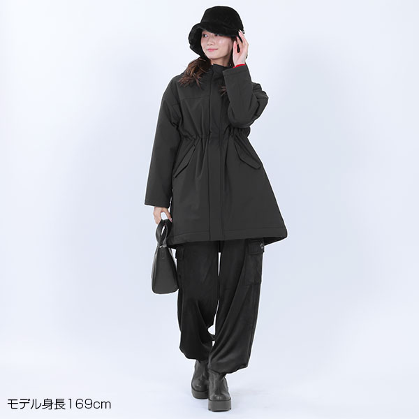 ロゴパデッド ロングコート（ブラック）