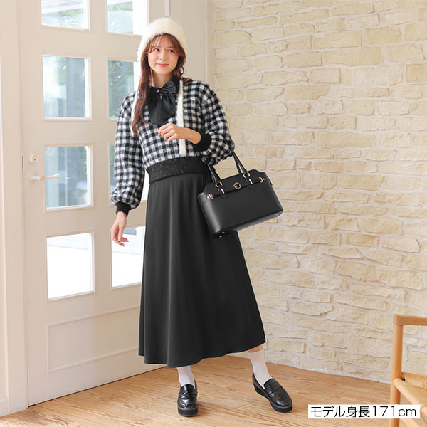 マットサテン スカート(ブラック)