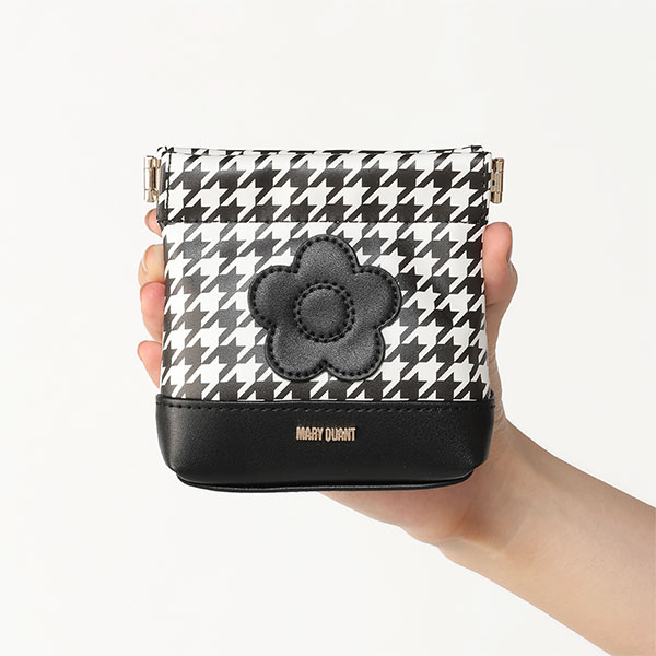 千鳥デイジーパッチ バネクチポーチ(ブラック×ホワイト)