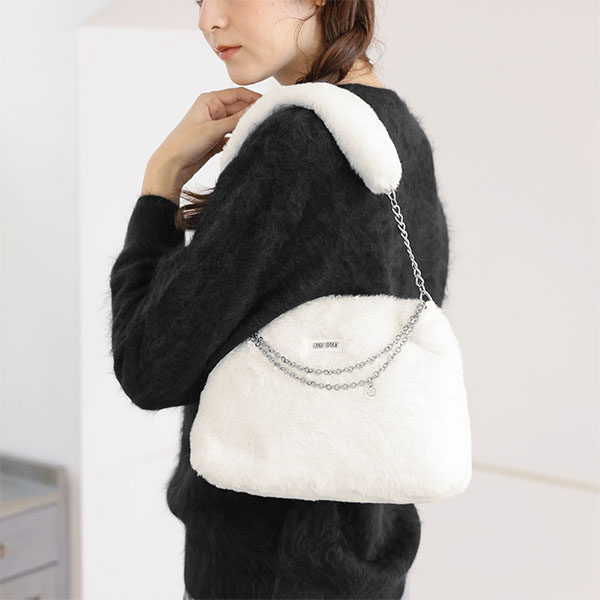 Wチェーンファー 2WAYショルダー(ホワイト)