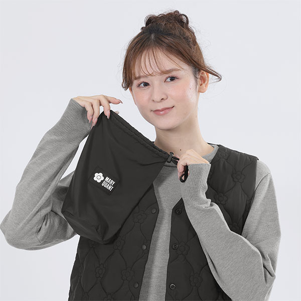 デイジーキルトポケッタブル ベスト(ブラック)