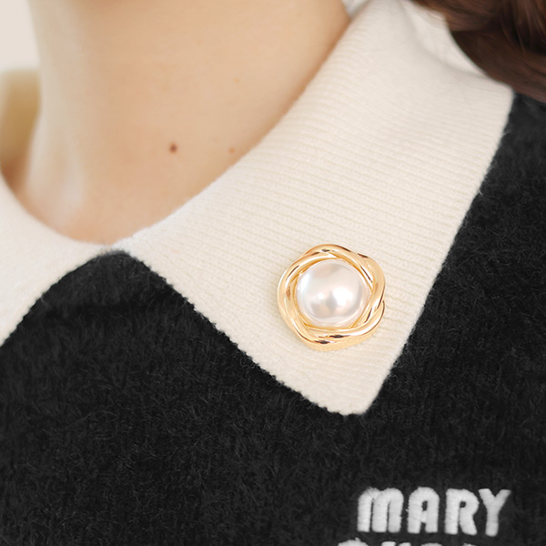 マグネット ブローチ（ゴールド）