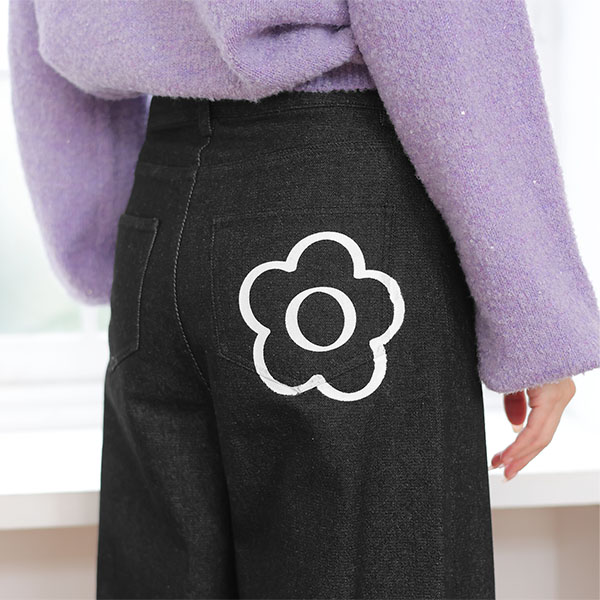 ペイントデイジーデニム パンツ(ブラック)