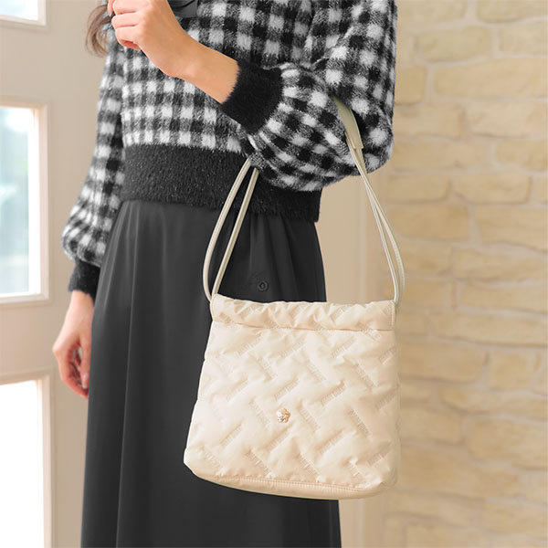 バイアスロゴ刺繍 ミニトート(アイボリー)