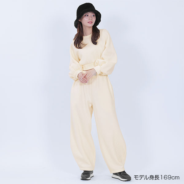 エンボス刺繍 プルオーバー(アイボリー)