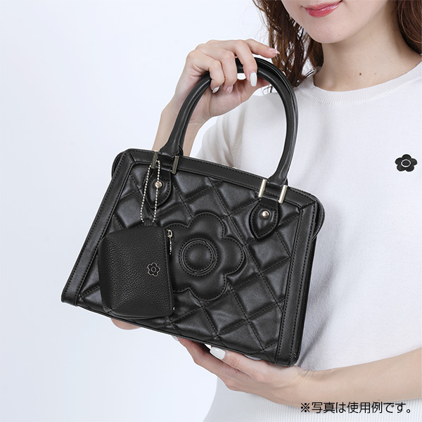 シュリンクエポデイジー 舟形ポーチミニミニ（ブラック）