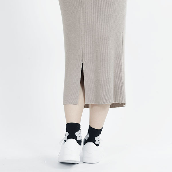 リラックスニット スカート（グレージュ）