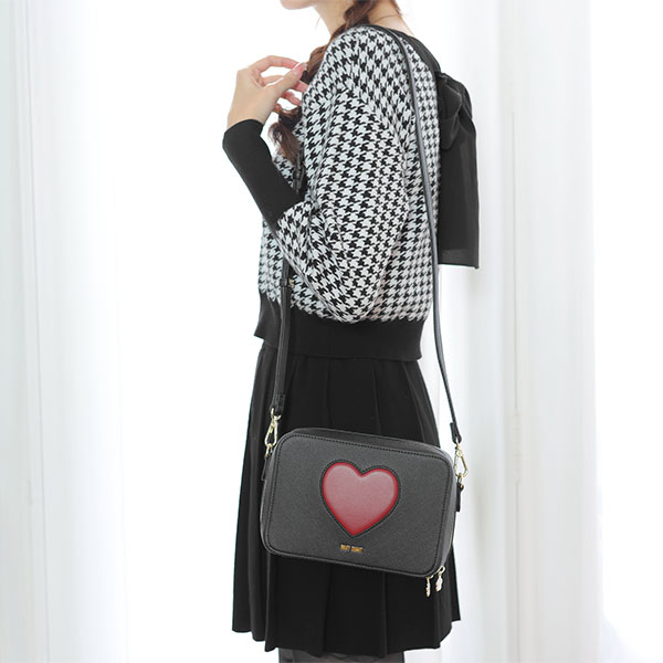 ハートインパクト ショルダー（ブラック）