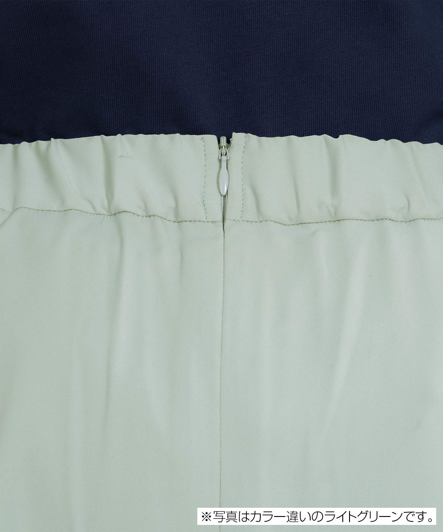 ミモレ丈フレア スカート（ブラック）