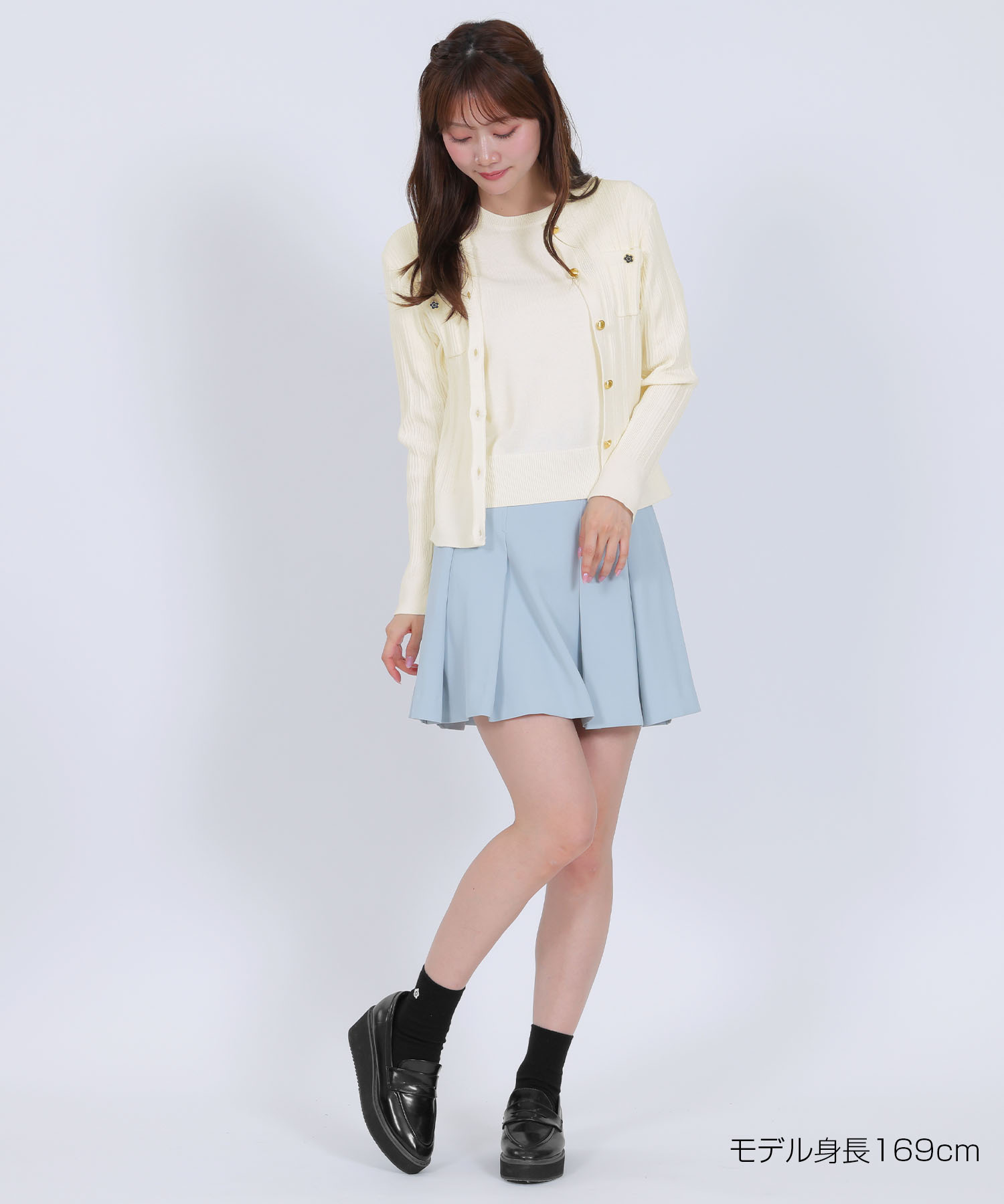 ゴールドボタン アンサンブル（ホワイト）