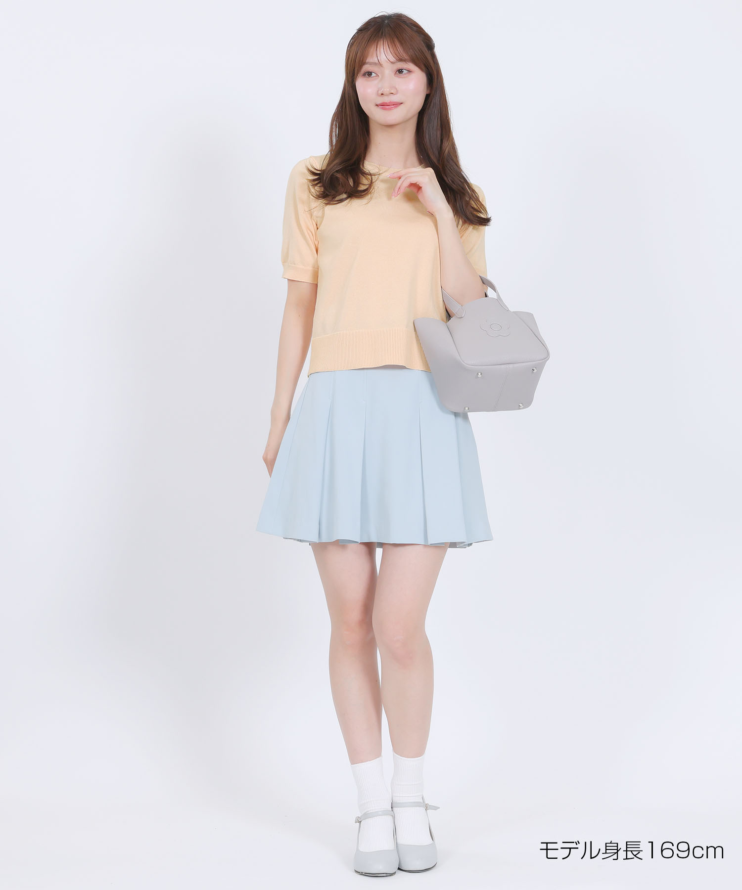 ゴールドボタン アンサンブル（コーラルピンク）