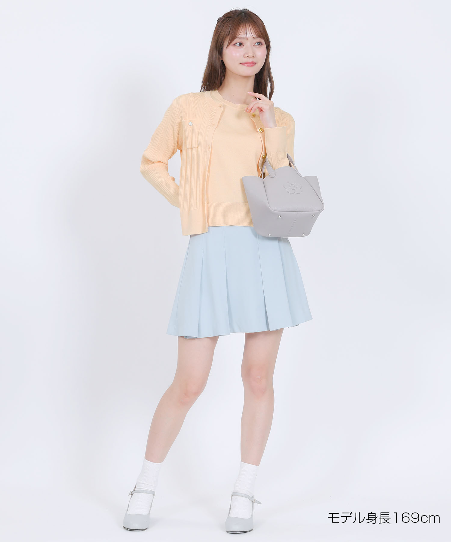 ゴールドボタン アンサンブル（コーラルピンク）