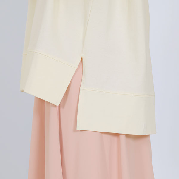 キルトロゴ プルオーバー（アイボリー）