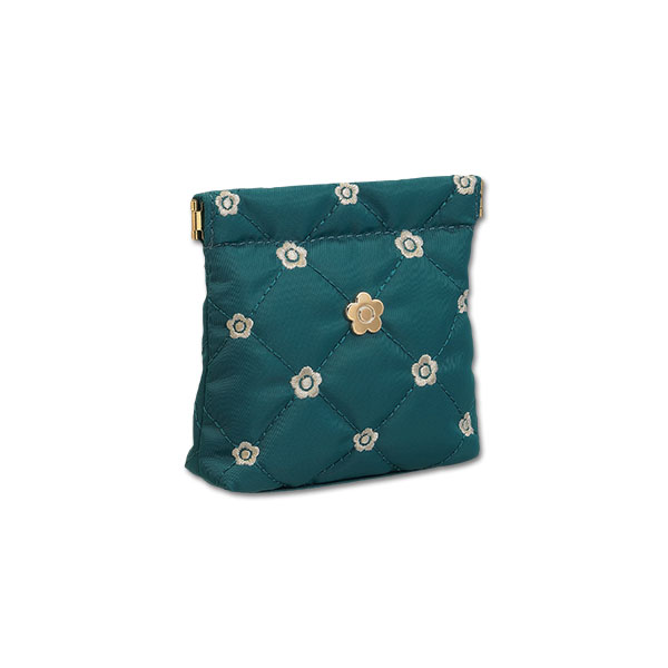 キルトデイジー刺繍 バネクチポーチ（ピーコック）