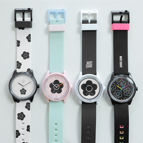 MARY QUANT × Q＆Q ウォッチ（ブラック）