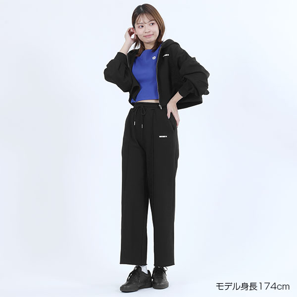 ロゴタグスウェット パーカ（ブラック）