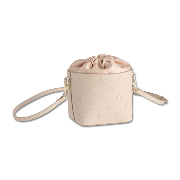 シンプルエンボスデイジー ドロストショルダー（ベージュ）