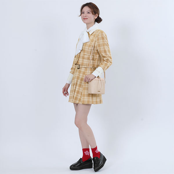 シンプルエンボスデイジー ドロストショルダー（ベージュ）