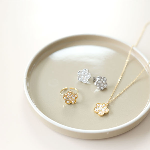 パールクラスタ ピアス（シルバー）