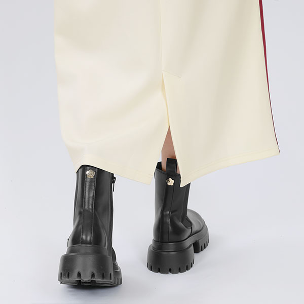 バイカラートラック スカート（アイボリー）