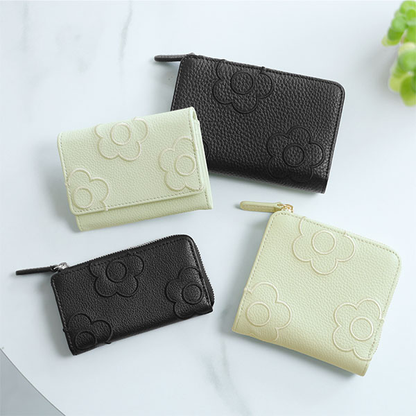 エンブロデイジーライン Lウォレット（ブラック）