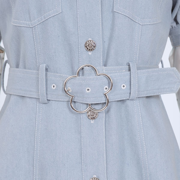 デイジーバックルデニムミニ ワンピース（ブルー）