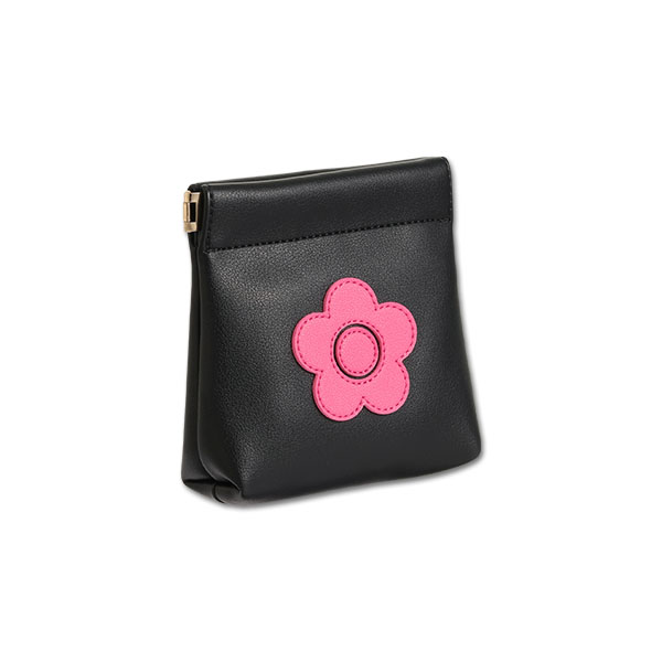 レトロロゴパッチ バネクチポーチ（ブラック）