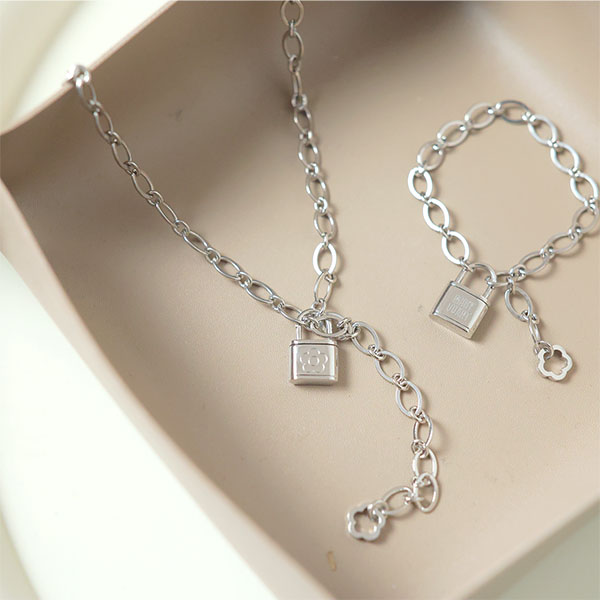 パドロック ブレスレット（シルバー）