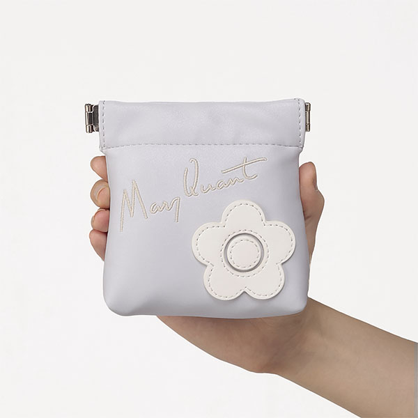 サインロゴデイジーパッチ バネクチポーチ（パープル）