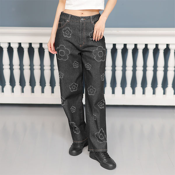 ランダムデイジーデニム パンツ（ブラック）