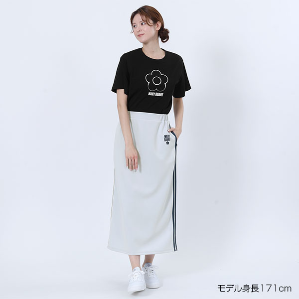 エンボスプリント Tシャツ（ブラック）