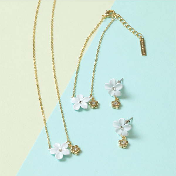 ジャスミン ピアス（ゴールド）