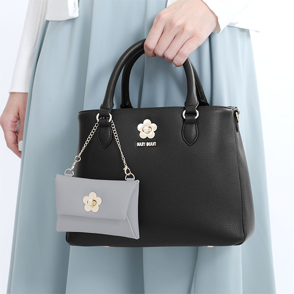 ターンロックデイジー フラップポーチ（ライトブルー）