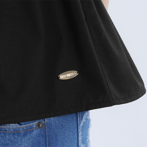 ペプラムドッキングニット プルオーバー（ブラック）