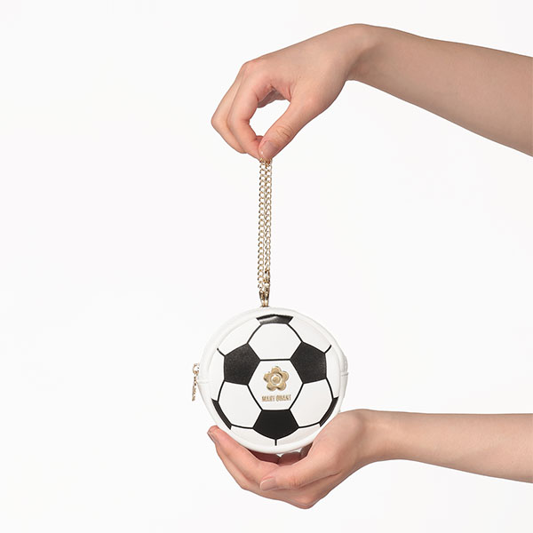 FOOTBALLコレクション ダイカットポーチ（ホワイト）