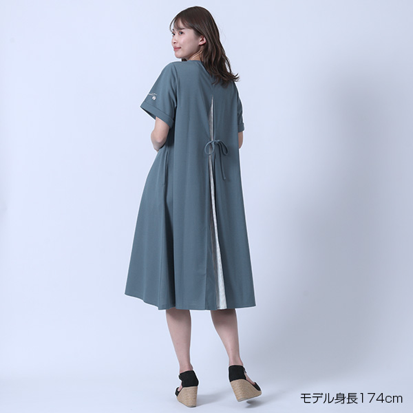 バックシャン ワンピース（ブルー）