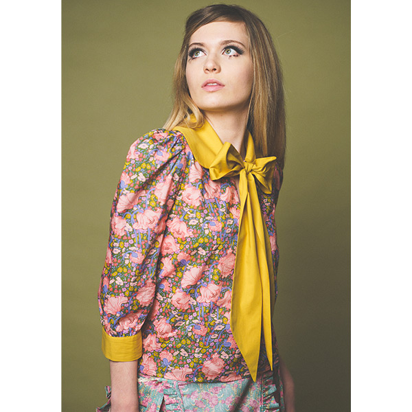 O Pioneers × MARY QUANT リボン ブラウス