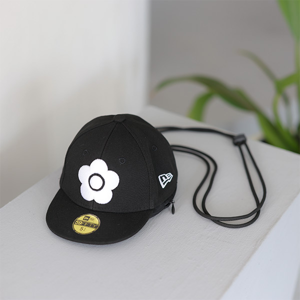 NEW ERA×MARY QUANT ダイカット ミニショルダー（ブラック）