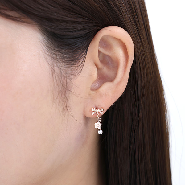プチメタルリボン ピアス（ピンクゴールド）